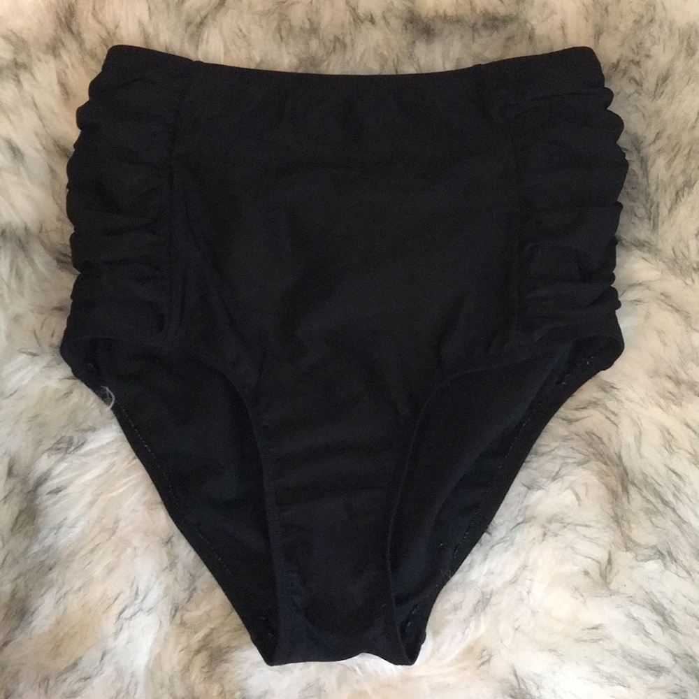 Bathing suit high wastes bottoms